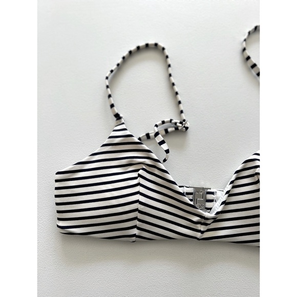 H&M nautical white and dark navy swim top - Picture 2 of 8